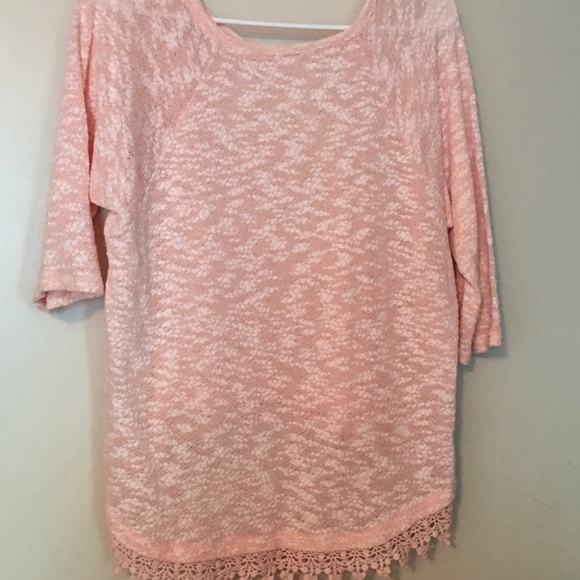 Top - Picture 2 of 2